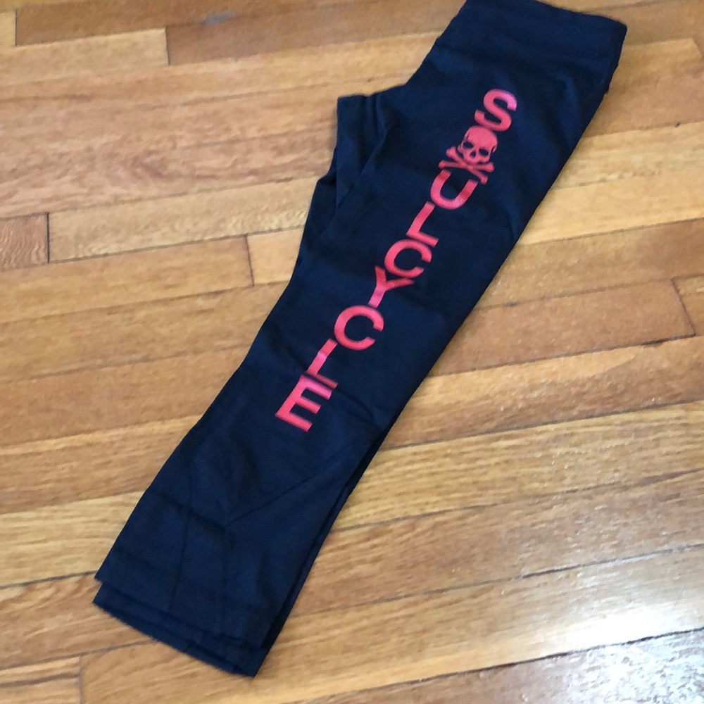 EUC SoulCycle lululemon Wunder Under Crop Sz 4